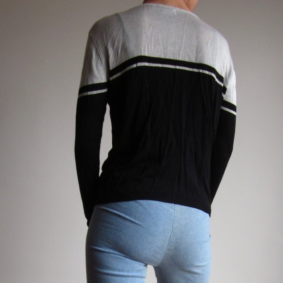 Ann Taylor - Light Blue & Black Silk Cardigan - Picture 4 of 7